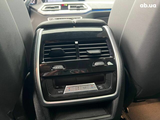 Білий БМВ Х5, об'ємом двигуна 3 л та пробігом 44 тис. км за 66290 $, фото 38 на Automoto.ua