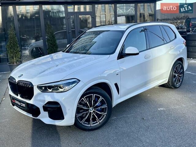 Белый БМВ Х5, объемом двигателя 3 л и пробегом 72 тыс. км за 67900 $, фото 6 на Automoto.ua