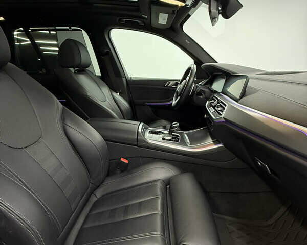 Белый БМВ Х5, объемом двигателя 3 л и пробегом 43 тыс. км за 62500 $, фото 31 на Automoto.ua