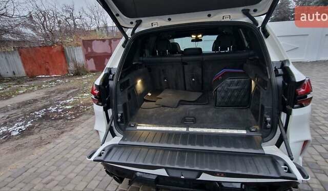 Белый БМВ Х5, объемом двигателя 3 л и пробегом 89 тыс. км за 82000 $, фото 12 на Automoto.ua