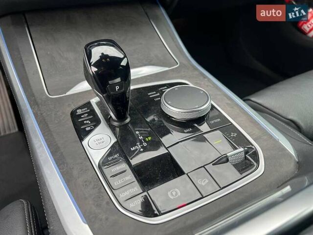 Белый БМВ Х5, объемом двигателя 3 л и пробегом 44 тыс. км за 66290 $, фото 32 на Automoto.ua