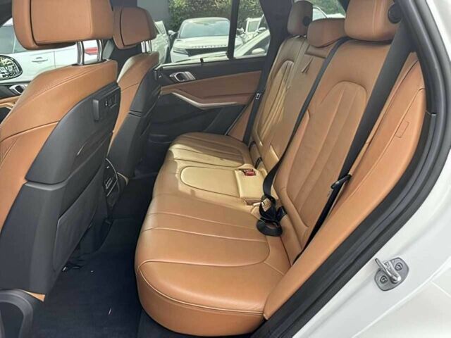 Белый БМВ Х5, объемом двигателя 3 л и пробегом 10 тыс. км за 29700 $, фото 12 на Automoto.ua