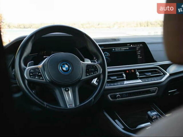 Белый БМВ Х5, объемом двигателя 3 л и пробегом 63 тыс. км за 74900 $, фото 24 на Automoto.ua