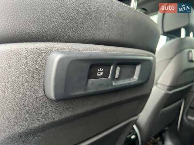 Белый БМВ Х5, объемом двигателя 3 л и пробегом 44 тыс. км за 66290 $, фото 39 на Automoto.ua