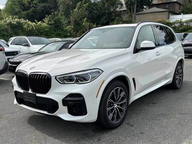 Белый БМВ Х5, объемом двигателя 3 л и пробегом 10 тыс. км за 29700 $, фото 2 на Automoto.ua