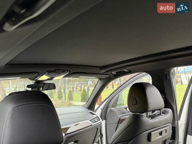 Білий БМВ Х5, об'ємом двигуна 3 л та пробігом 39 тис. км за 71000 $, фото 41 на Automoto.ua