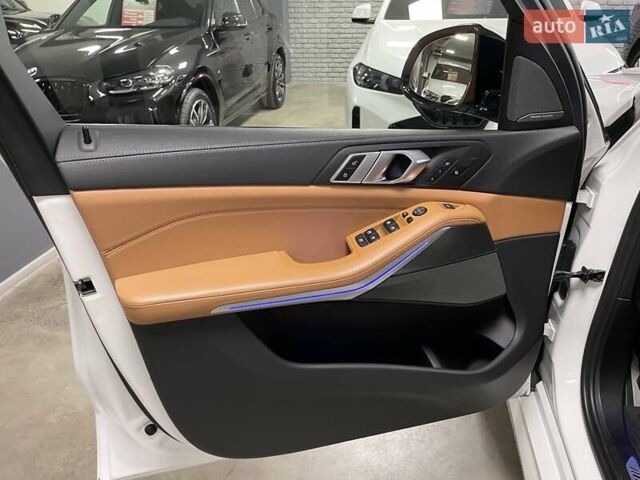 Белый БМВ Х5, объемом двигателя 2.99 л и пробегом 114 тыс. км за 68700 $, фото 23 на Automoto.ua