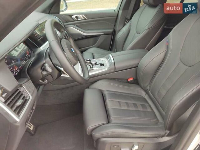 Белый БМВ Х5, объемом двигателя 3 л и пробегом 2 тыс. км за 92700 $, фото 12 на Automoto.ua