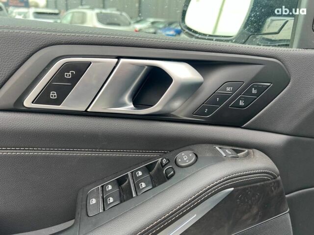 Білий БМВ Х5, об'ємом двигуна 3 л та пробігом 44 тис. км за 66290 $, фото 15 на Automoto.ua