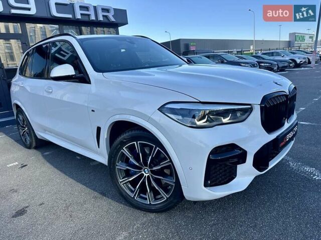 Белый БМВ Х5, объемом двигателя 3 л и пробегом 72 тыс. км за 67900 $, фото 26 на Automoto.ua