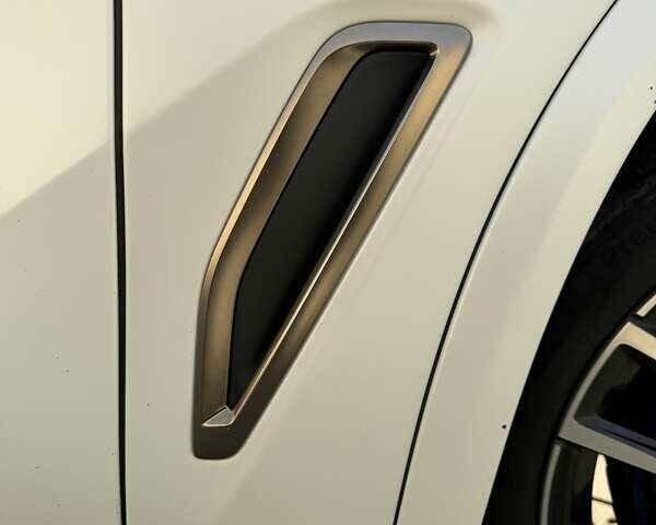 Білий БМВ Х5, об'ємом двигуна 4.39 л та пробігом 50 тис. км за 74000 $, фото 26 на Automoto.ua