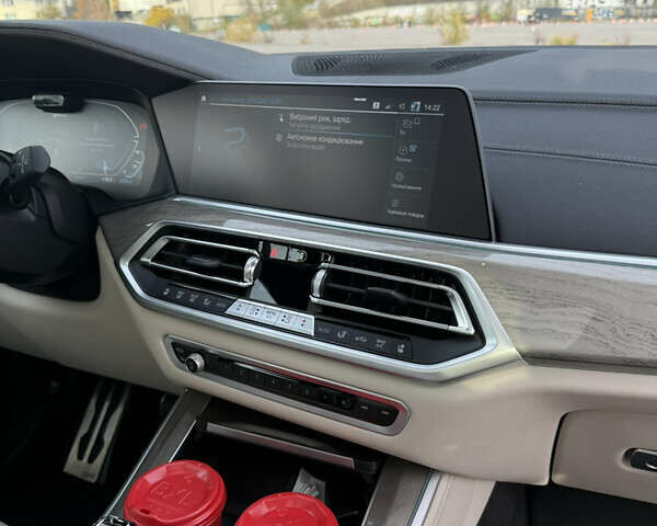 Белый БМВ Х5, объемом двигателя 3 л и пробегом 53 тыс. км за 88000 $, фото 18 на Automoto.ua