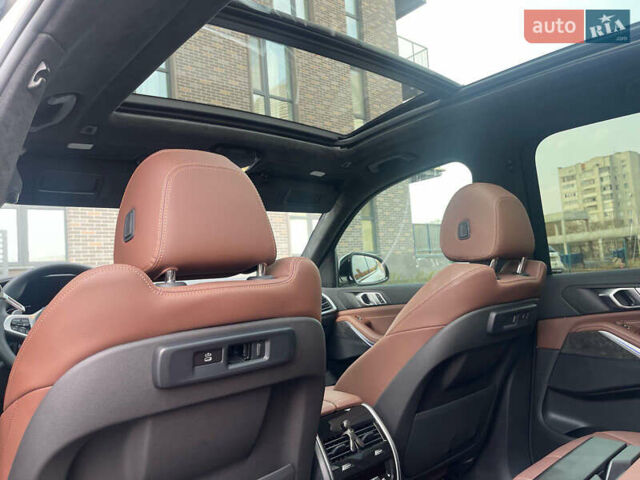 Білий БМВ Х5, об'ємом двигуна 3 л та пробігом 15 тис. км за 68100 $, фото 47 на Automoto.ua
