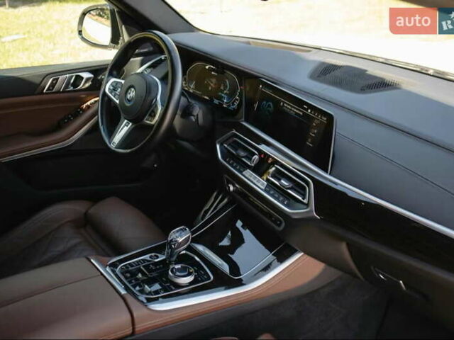 Белый БМВ Х5, объемом двигателя 3 л и пробегом 63 тыс. км за 74900 $, фото 27 на Automoto.ua