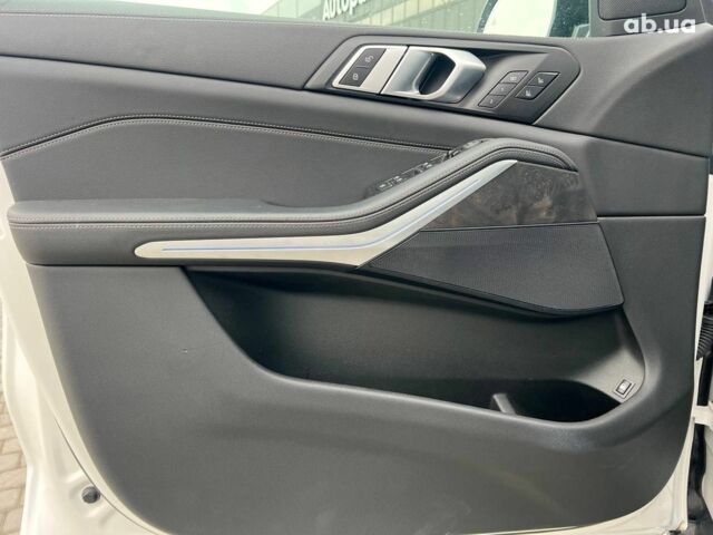 Білий БМВ Х5, об'ємом двигуна 3 л та пробігом 44 тис. км за 66290 $, фото 14 на Automoto.ua