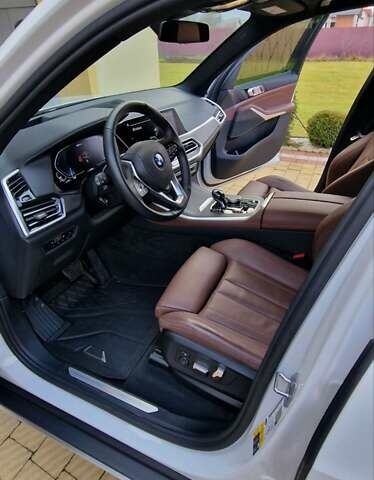 Белый БМВ Х5, объемом двигателя 3 л и пробегом 31 тыс. км за 72500 $, фото 29 на Automoto.ua