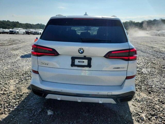 Белый БМВ Х5, объемом двигателя 3 л и пробегом 51 тыс. км за 23000 $, фото 4 на Automoto.ua