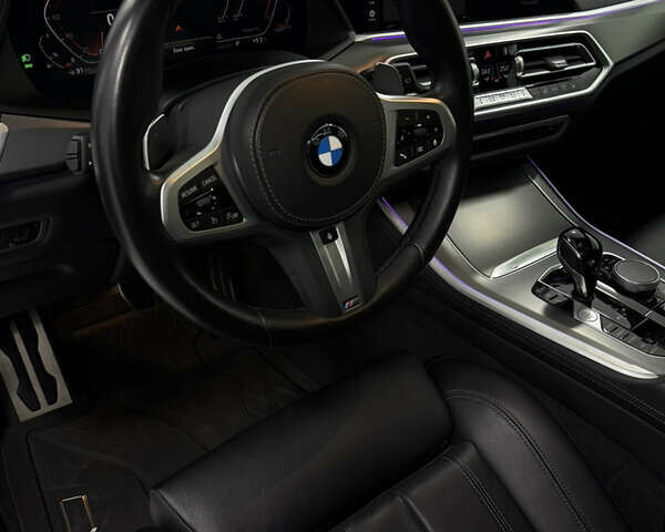 Белый БМВ Х5, объемом двигателя 3 л и пробегом 43 тыс. км за 62500 $, фото 17 на Automoto.ua