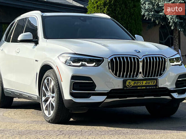 Белый БМВ Х5, объемом двигателя 3 л и пробегом 30 тыс. км за 73500 $, фото 8 на Automoto.ua