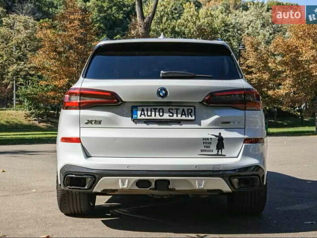 Белый БМВ Х5, объемом двигателя 3 л и пробегом 63 тыс. км за 69900 $, фото 12 на Automoto.ua