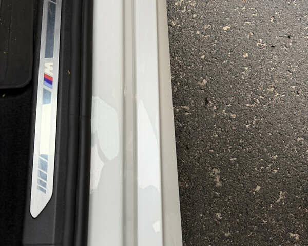 Білий БМВ Х5, об'ємом двигуна 3 л та пробігом 92 тис. км за 72000 $, фото 14 на Automoto.ua