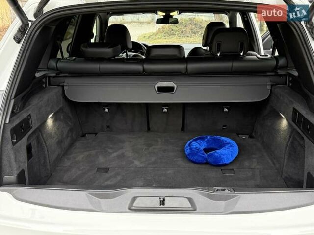 Білий БМВ Х5, об'ємом двигуна 3 л та пробігом 39 тис. км за 71000 $, фото 36 на Automoto.ua