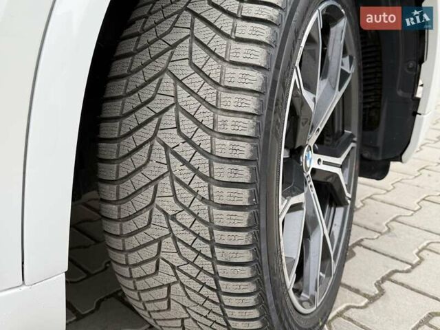 Білий БМВ Х5, об'ємом двигуна 3 л та пробігом 39 тис. км за 71000 $, фото 10 на Automoto.ua