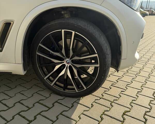 Білий БМВ Х5, об'ємом двигуна 4.39 л та пробігом 50 тис. км за 74000 $, фото 27 на Automoto.ua