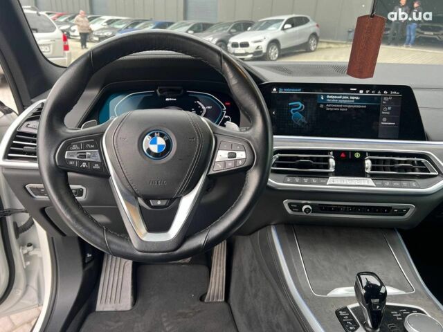 Білий БМВ Х5, об'ємом двигуна 3 л та пробігом 44 тис. км за 66290 $, фото 21 на Automoto.ua