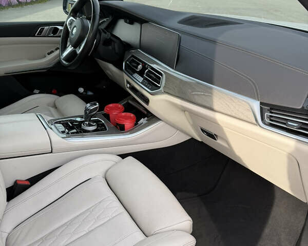 Белый БМВ Х5, объемом двигателя 3 л и пробегом 53 тыс. км за 88000 $, фото 20 на Automoto.ua