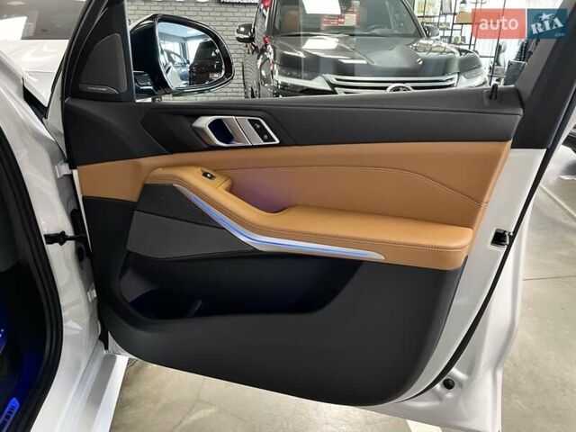 Белый БМВ Х5, объемом двигателя 2.99 л и пробегом 114 тыс. км за 68700 $, фото 40 на Automoto.ua