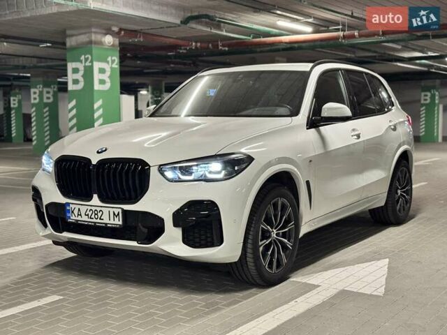 Белый БМВ Х5, объемом двигателя 3 л и пробегом 24 тыс. км за 74800 $, фото 4 на Automoto.ua