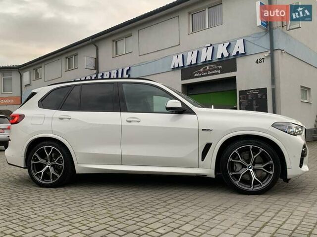 Белый БМВ Х5, объемом двигателя 3 л и пробегом 38 тыс. км за 76000 $, фото 7 на Automoto.ua