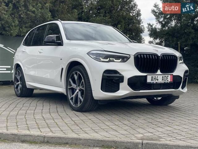 Белый БМВ Х5, объемом двигателя 3 л и пробегом 95 тыс. км за 73500 $, фото 14 на Automoto.ua