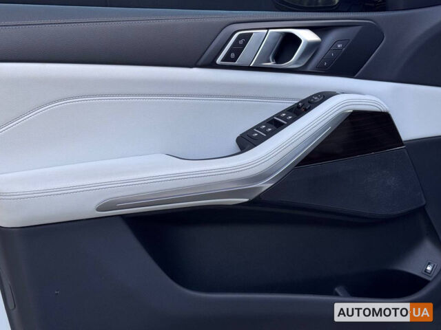 Белый БМВ Х5, объемом двигателя 3 л и пробегом 17 тыс. км за 72000 $, фото 8 на Automoto.ua