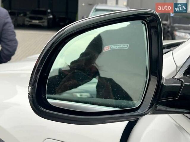Белый БМВ Х5, объемом двигателя 3 л и пробегом 44 тыс. км за 66290 $, фото 13 на Automoto.ua