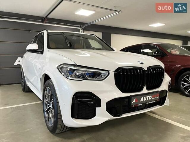 Белый БМВ Х5, объемом двигателя 2.99 л и пробегом 114 тыс. км за 68700 $, фото 6 на Automoto.ua
