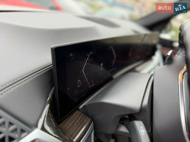 Белый БМВ Х5, объемом двигателя 2.99 л и пробегом 66 тыс. км за 99933 $, фото 2 на Automoto.ua