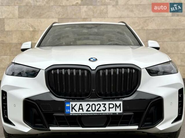 Белый БМВ Х5, объемом двигателя 2.99 л и пробегом 60 тыс. км за 96800 $, фото 36 на Automoto.ua