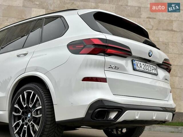 Белый БМВ Х5, объемом двигателя 2.99 л и пробегом 60 тыс. км за 96800 $, фото 52 на Automoto.ua