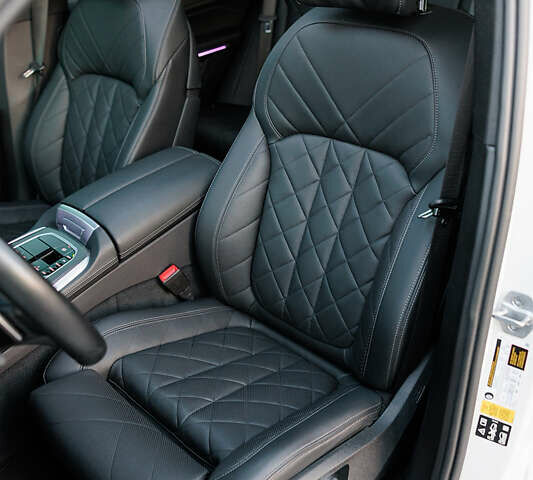 Білий БМВ Х5, об'ємом двигуна 4.4 л та пробігом 26 тис. км за 84000 $, фото 20 на Automoto.ua