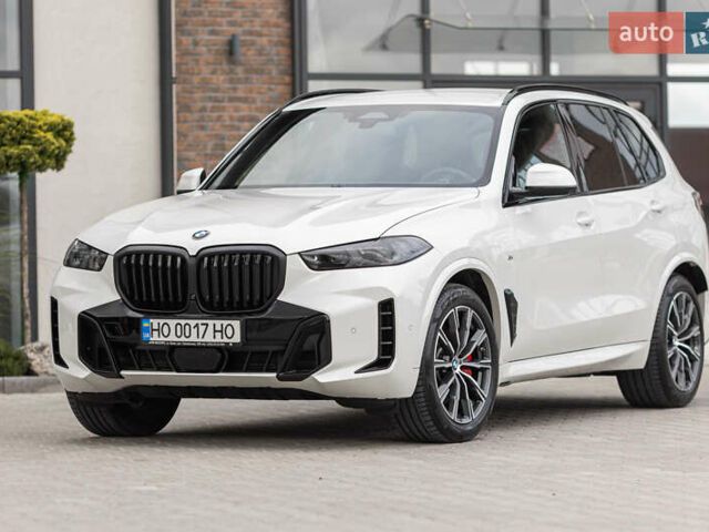 БМВ Х5 2023 в Тернополе на Automoto.ua Белый БМВ Х5, объемом двигателя 2.99 л и пробегом 66 тыс. км за 95000 $, фото 23 на Automoto.ua