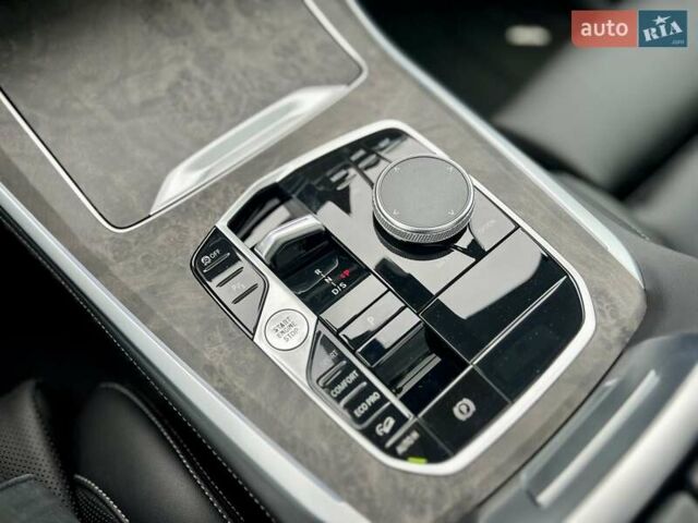 Белый БМВ Х5, объемом двигателя 3 л и пробегом 52 тыс. км за 79999 $, фото 46 на Automoto.ua