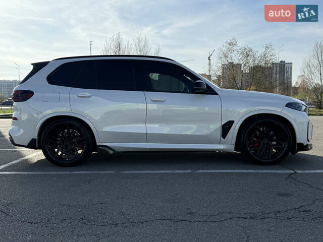 Белый БМВ Х5, объемом двигателя 3 л и пробегом 40 тыс. км за 120000 $, фото 8 на Automoto.ua