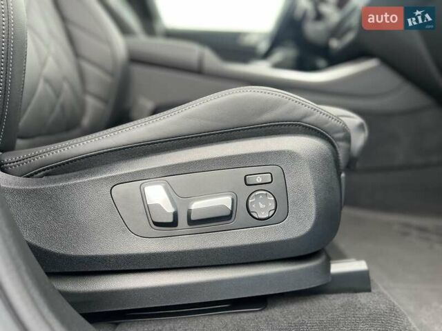 Белый БМВ Х5, объемом двигателя 3 л и пробегом 52 тыс. км за 79999 $, фото 62 на Automoto.ua