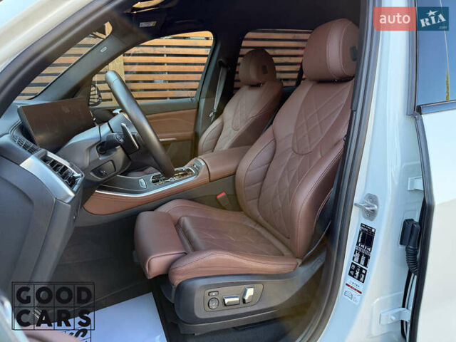 Белый БМВ Х5, объемом двигателя 2.99 л и пробегом 15 тыс. км за 113000 $, фото 23 на Automoto.ua