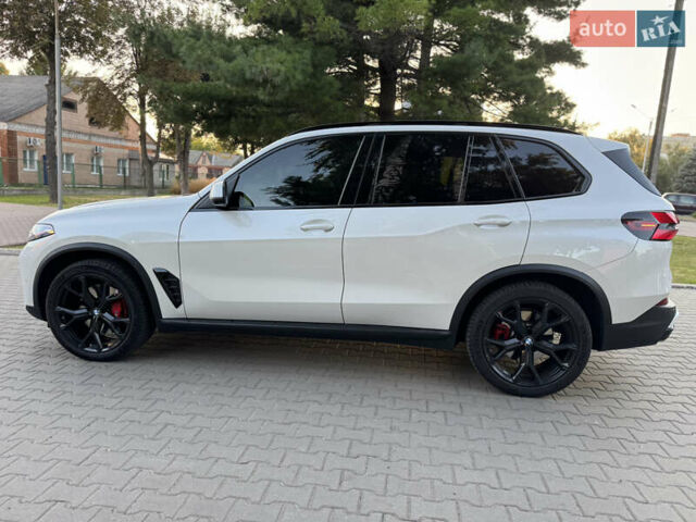 Белый БМВ Х5, объемом двигателя 3 л и пробегом 77 тыс. км за 85000 $, фото 27 на Automoto.ua