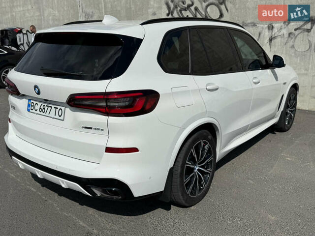 Белый БМВ Х5, объемом двигателя 3 л и пробегом 60 тыс. км за 78000 $, фото 16 на Automoto.ua