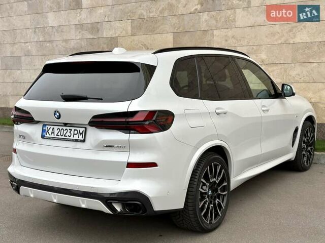 Белый БМВ Х5, объемом двигателя 2.99 л и пробегом 60 тыс. км за 96800 $, фото 28 на Automoto.ua