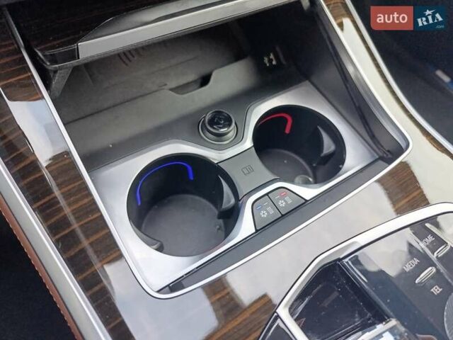 Белый БМВ Х5, объемом двигателя 2.99 л и пробегом 61 тыс. км за 96000 $, фото 23 на Automoto.ua